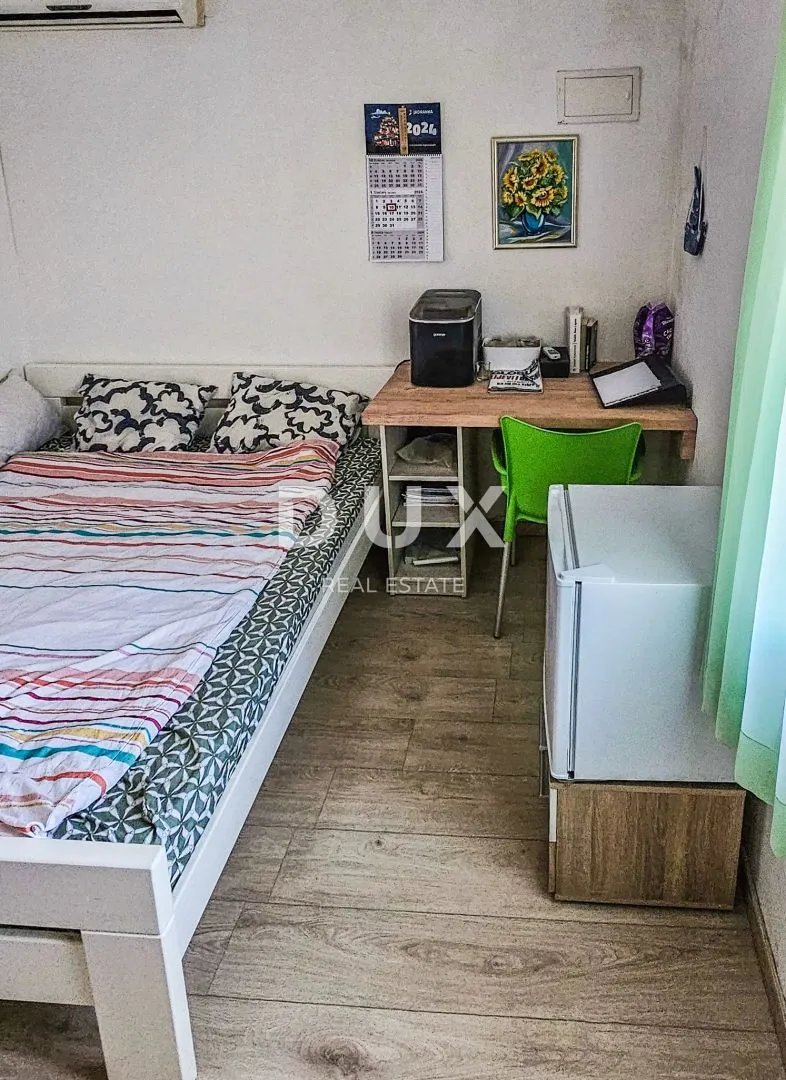 mali lošinj, centar - stan sa dvorištem na samo 500m od mora i glavnog trga - slika 8