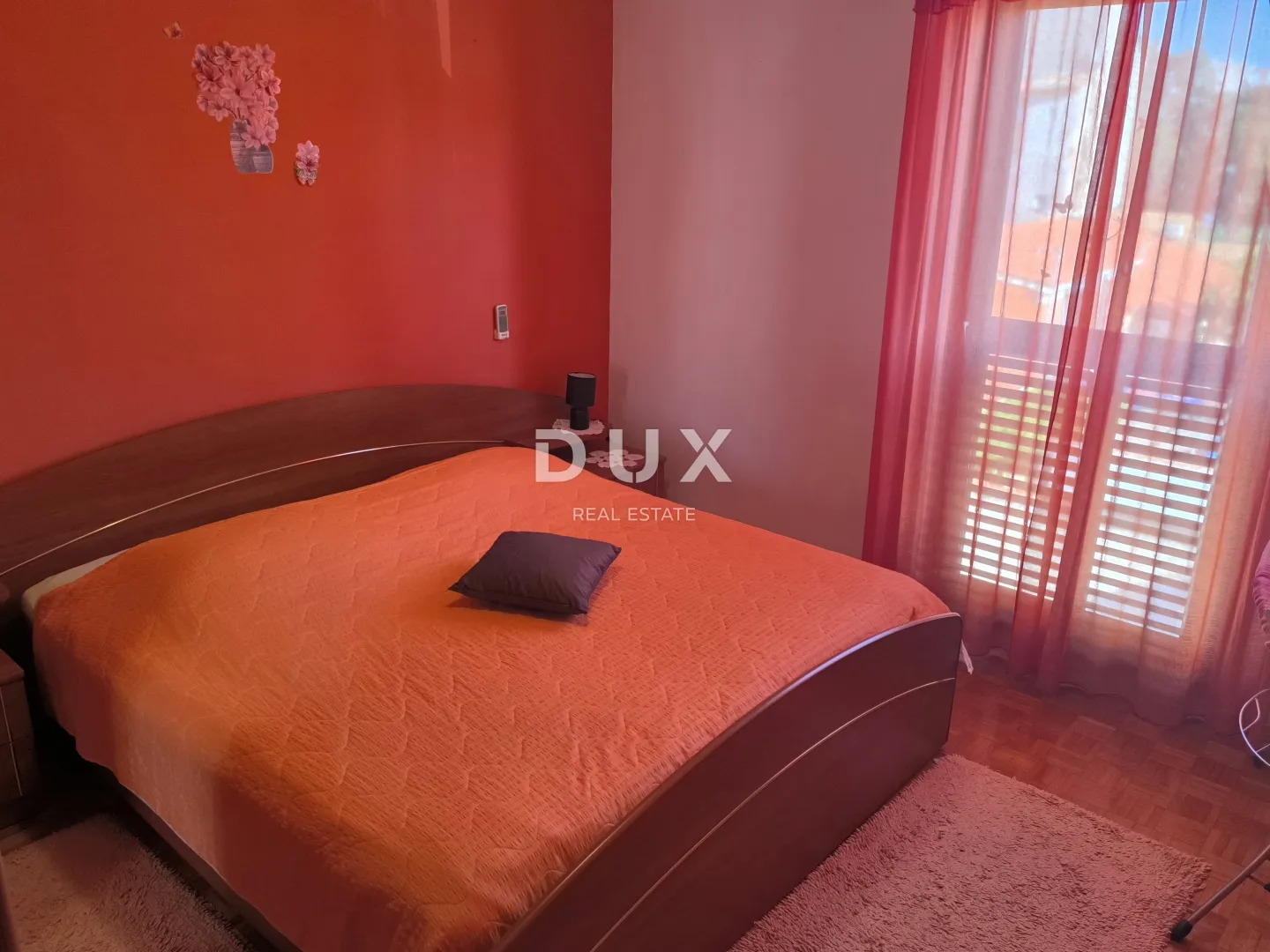 istra, pula - 3s+db stan u centru s parkingom 83 m2 - slika 20