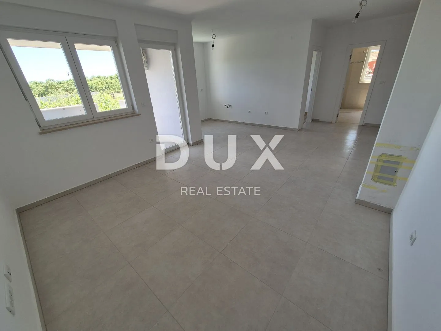 istra, pula- stan u prizemlju + vrt od 205 m2! - slika 7