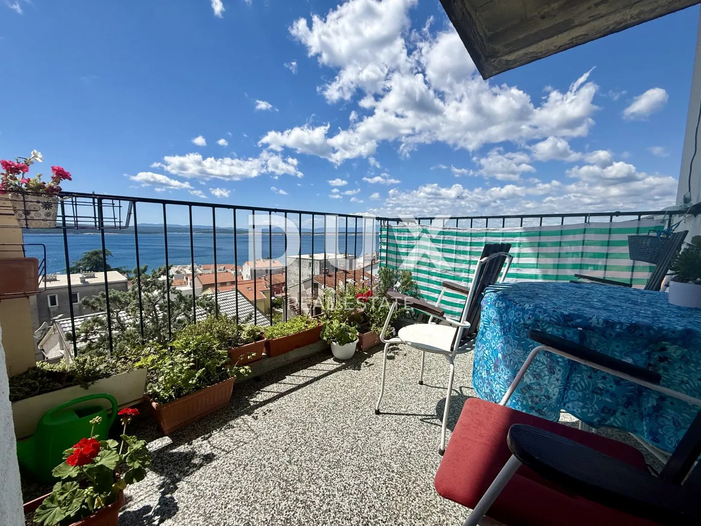 crikvenica - dvosobni stan ispod magistrale! panoramski pogled! - slika 1