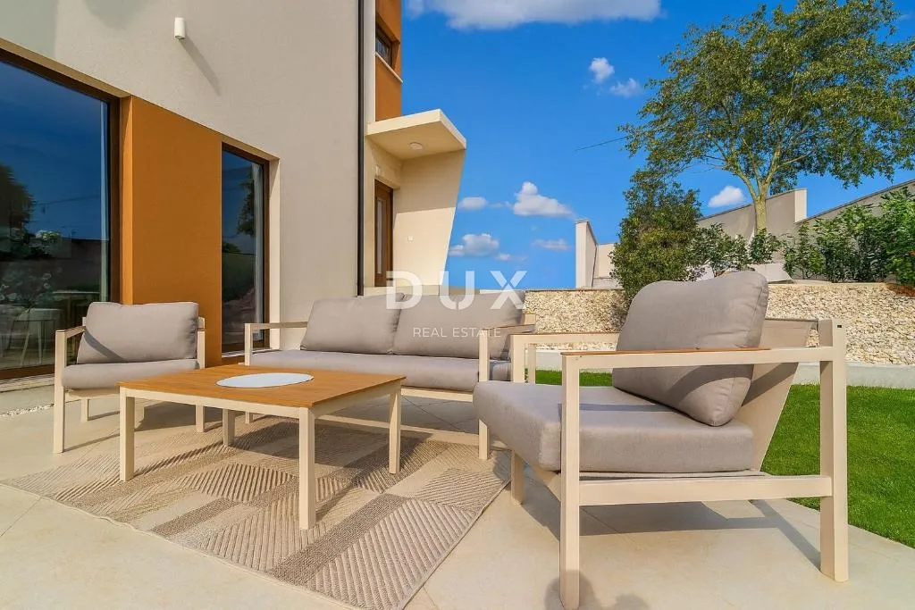 istra, svetvinčenat - moderno uređena vila s bazenom - slika 2