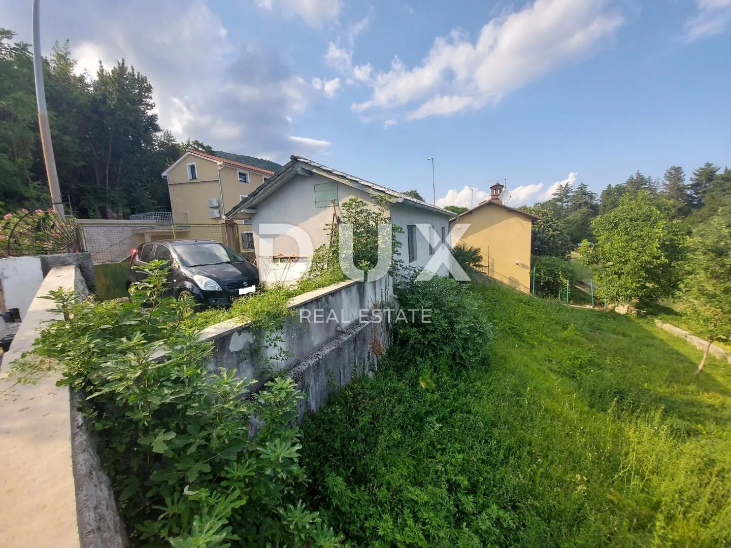 opatija, medveja - kuća 85m2 + okoliš 280m2 - 1. red do mora! - slika 16