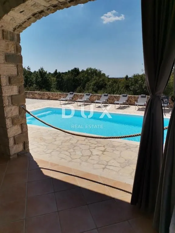istra, svetvinčenat - kamena vila s pogledom na more - slika 4