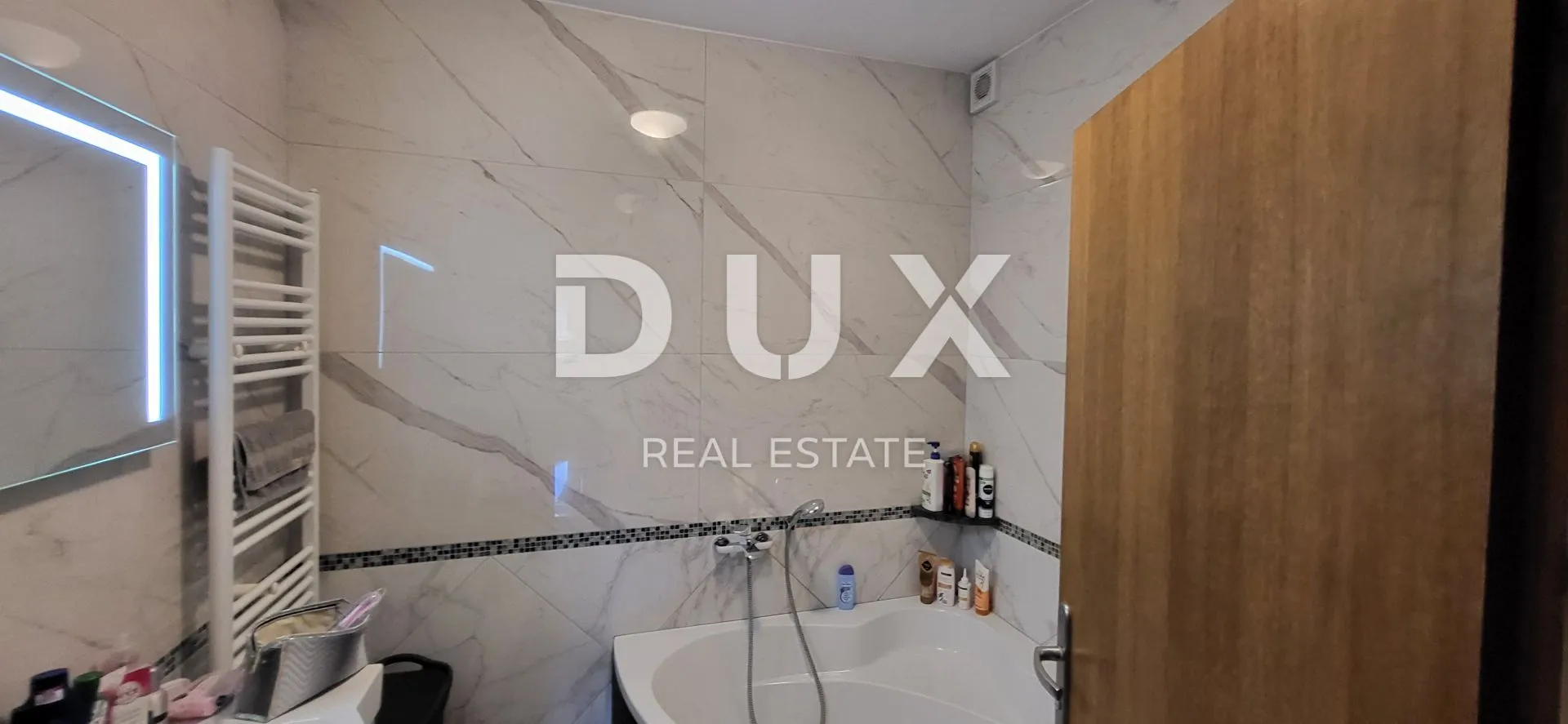 otok rab, kampor - apartmanski stan, potpuno uređen, za investiciju - slika 5