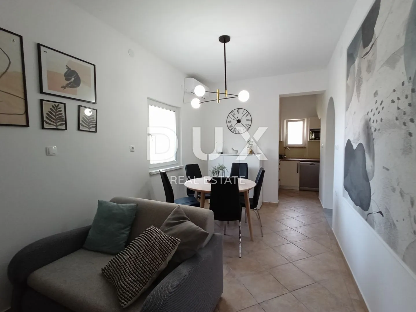 zadar, debeljak - prekrasna vila s bazenom - slika 13