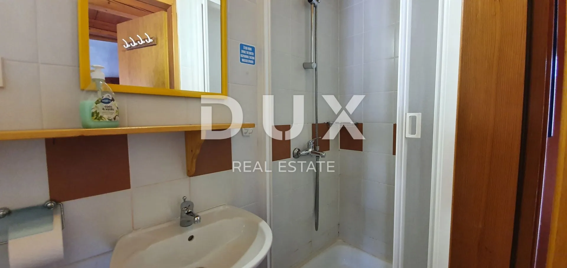 istra, bale - kamena bajka u srcu grada, 5 apartmana i poslovni prostor - slika 76