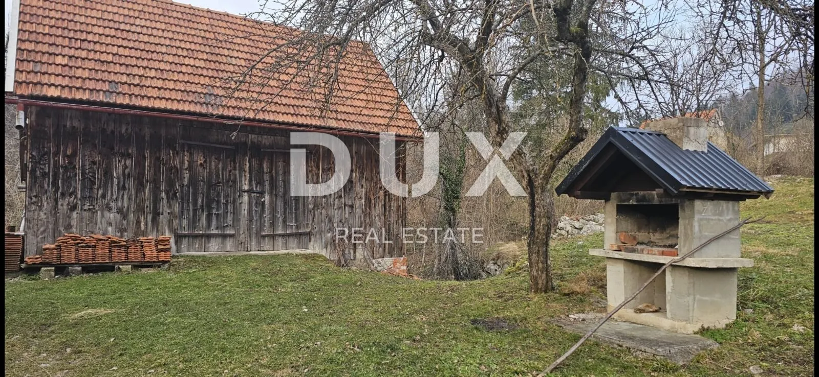 gorski kotar, moravice - uređena kuća s okućnicom - slika 9