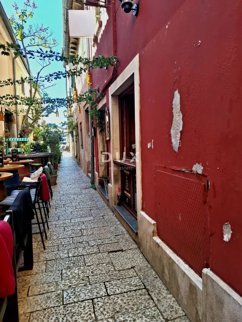 istra, rovinj - ugostiteljski objekt i apartman, drugi red do mora - slika 22