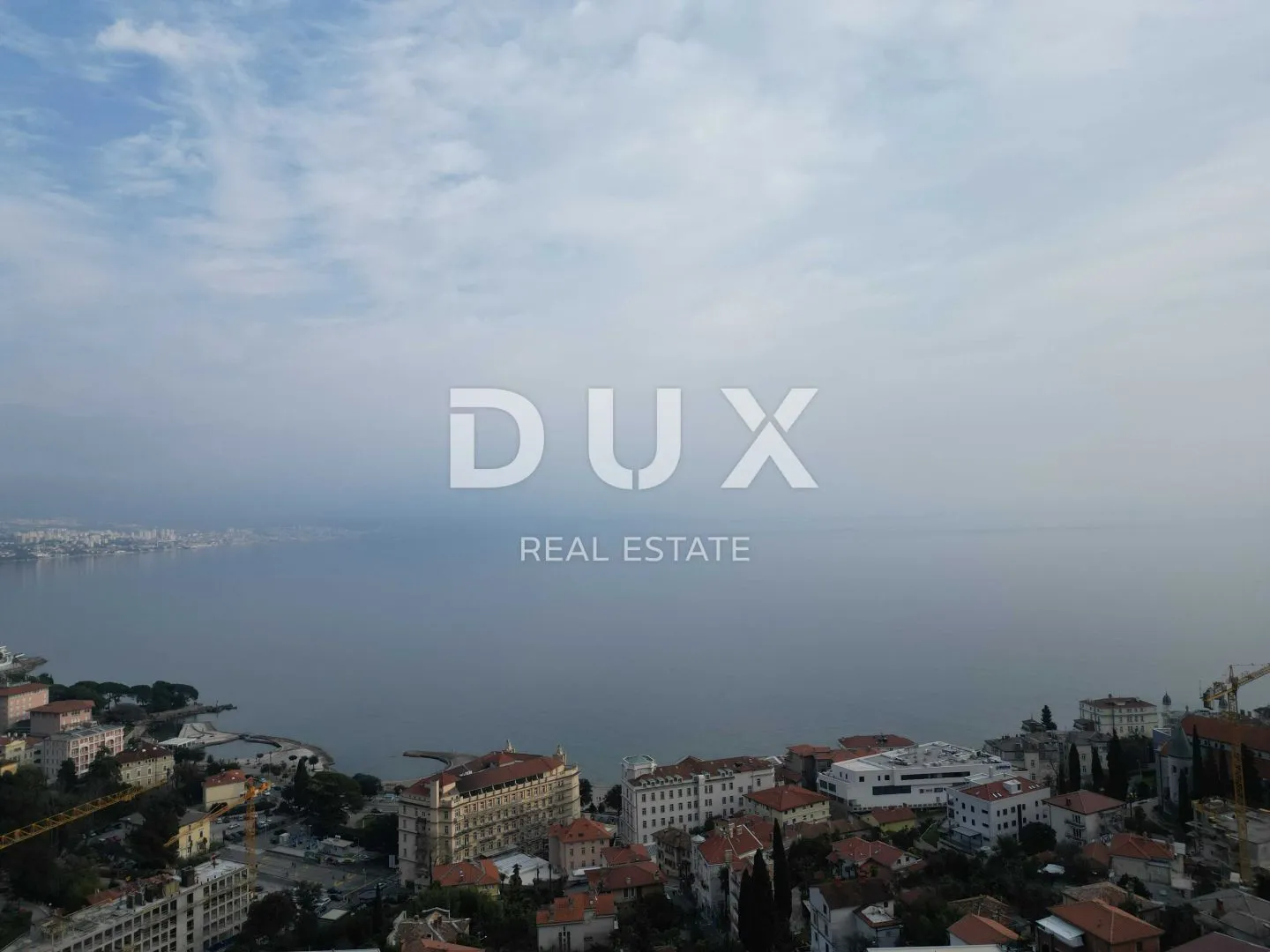 opatija- kuća 203m2 s panoramskim pogledom na more + okoliš - slika 8