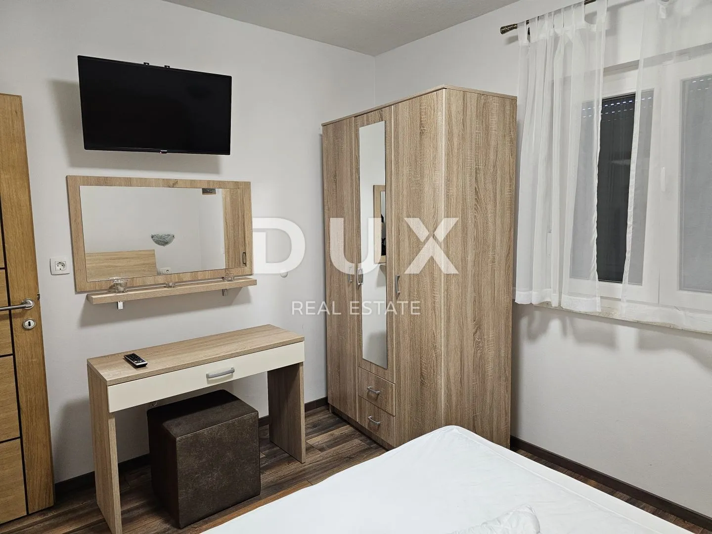 otok rab, banjol - 3s + db u višestambenoj zgradi - slika 10