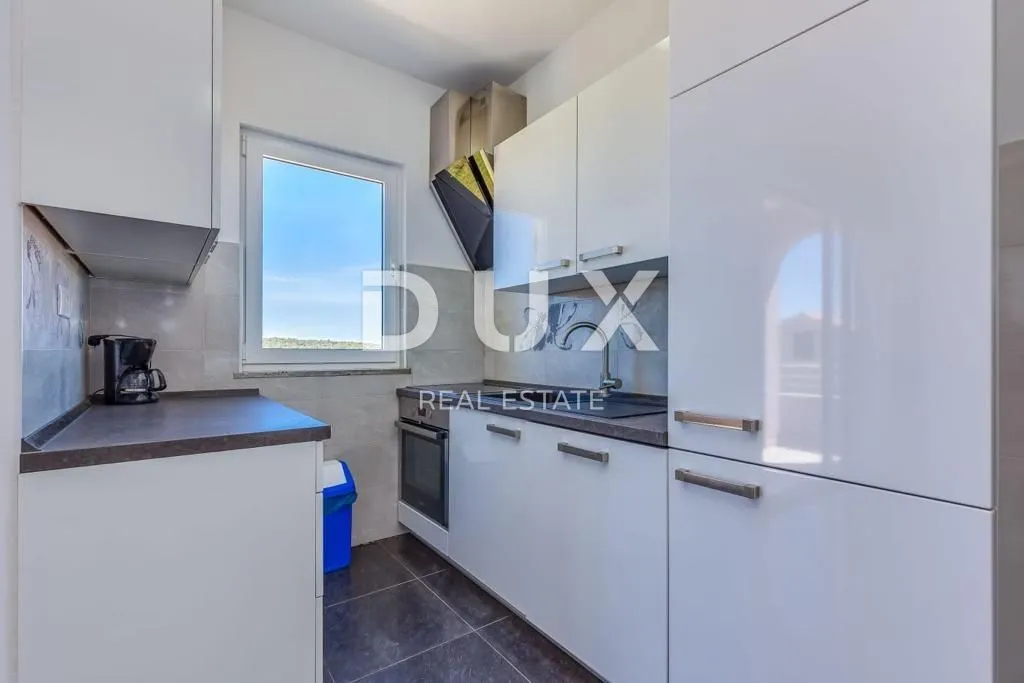 rab - luksuzna kuća s 4 apartmana blizu mora - slika 11