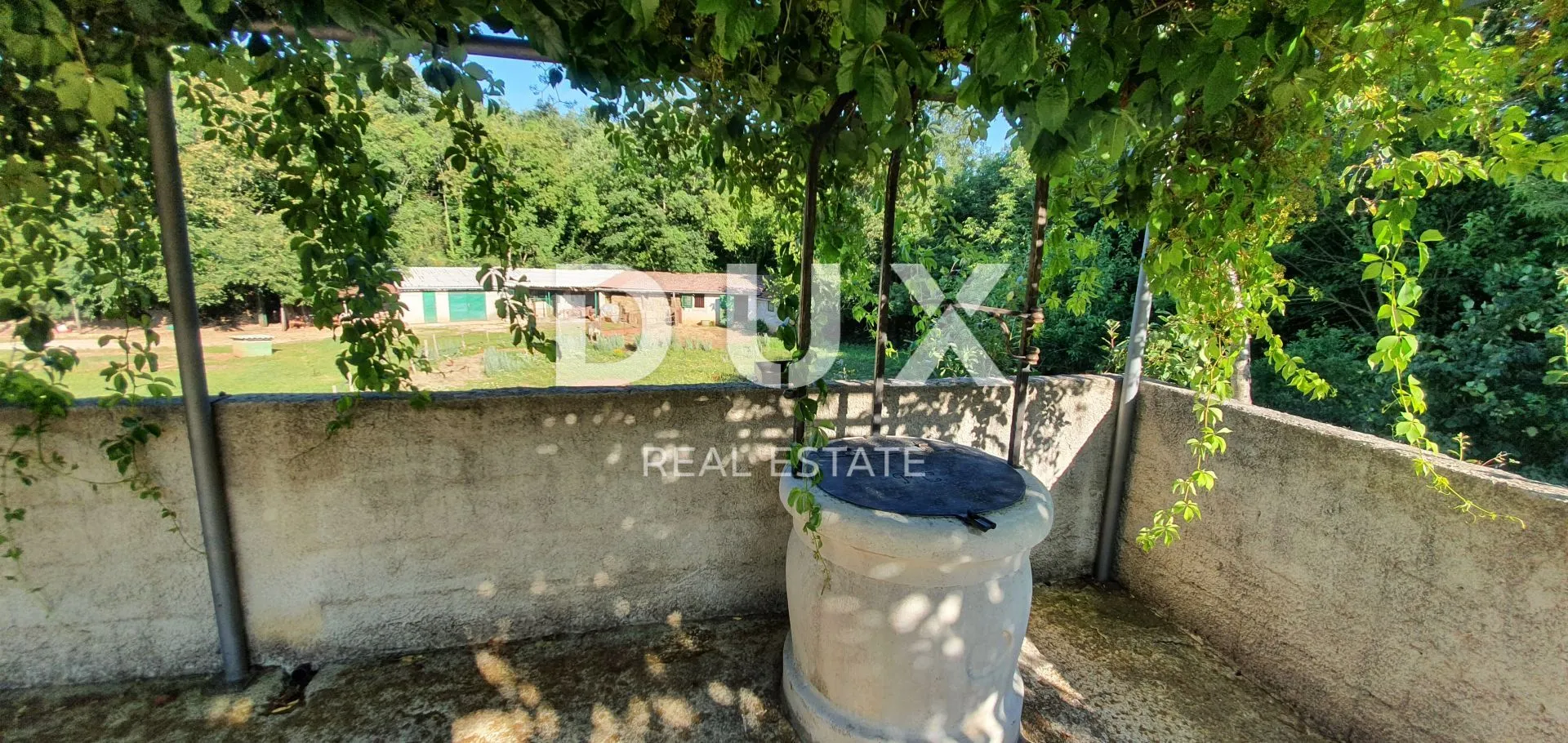 istra, žminj - imanje sa 3 samostojeće kuće - slika 27