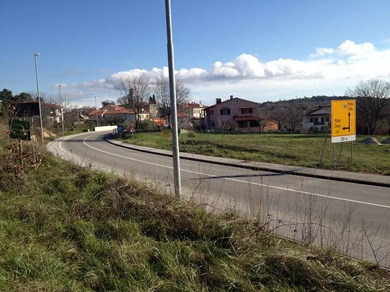 barban građevinsko zemljište 5000m2 za poslovno-stambenu zgradu - slika 4