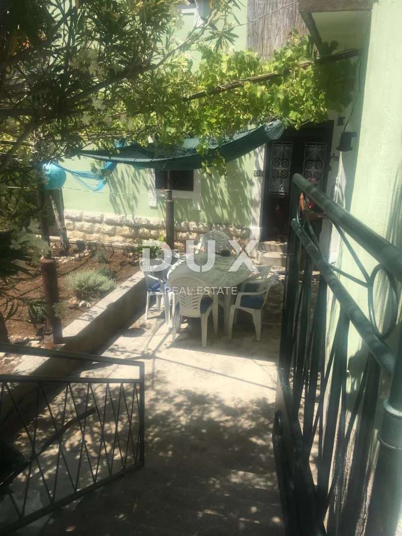 otok vrgada - lijepa samostojeća kuća blizu mora - slika 5