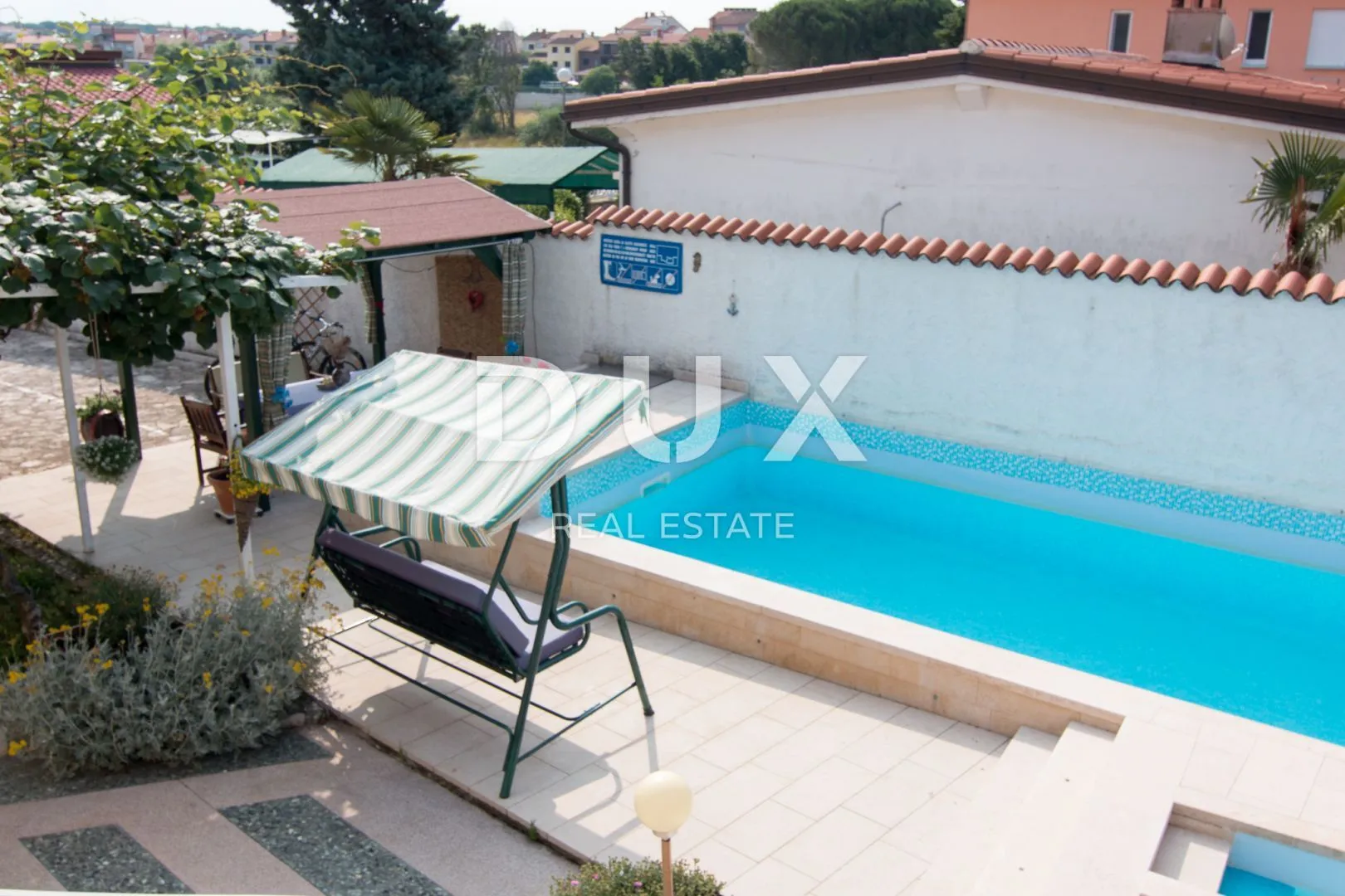 istra, valbandon - prodaja apartmanske kuće - slika 14