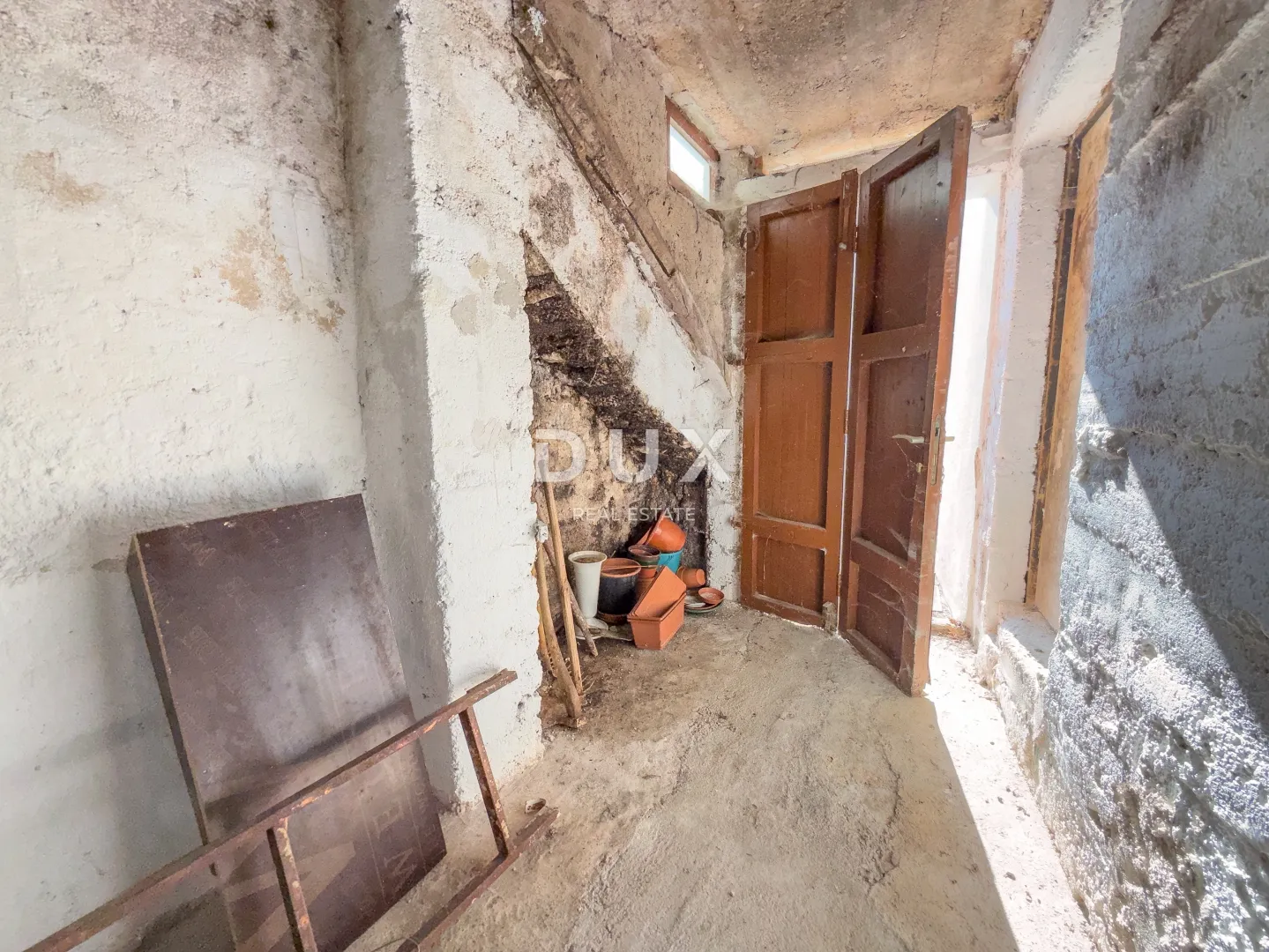 otok krk, draga bašćanska - kuća s puno potencijala - slika 27