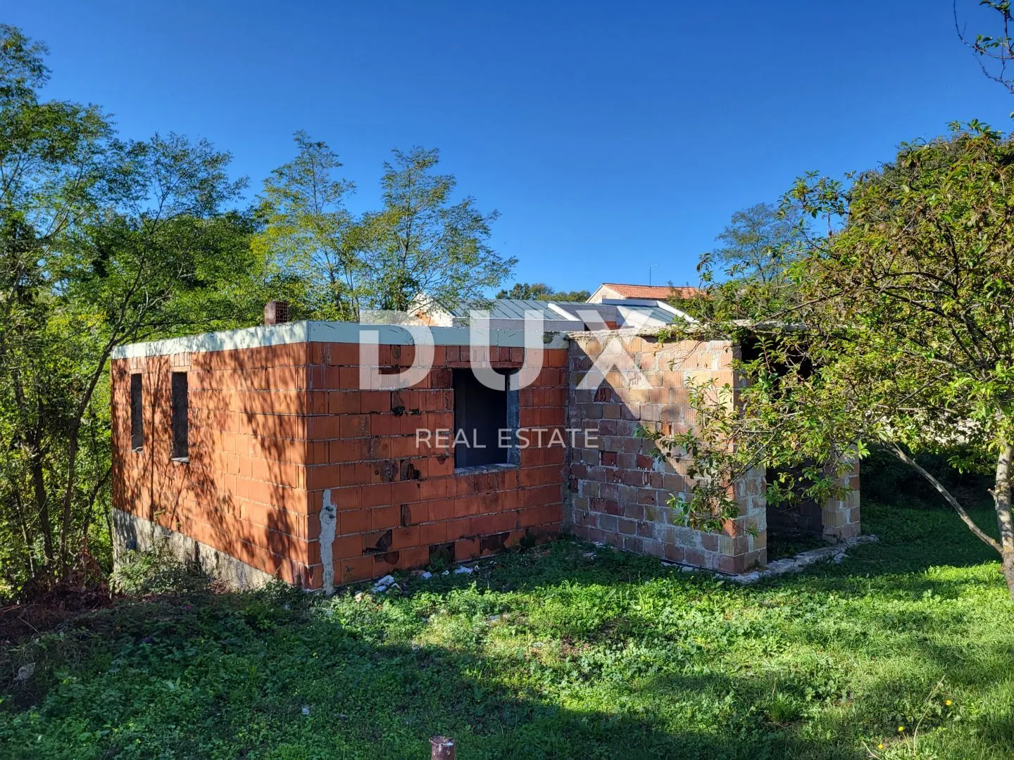 istra, marčana - dva objekta sa započetom gradnjom - slika 1