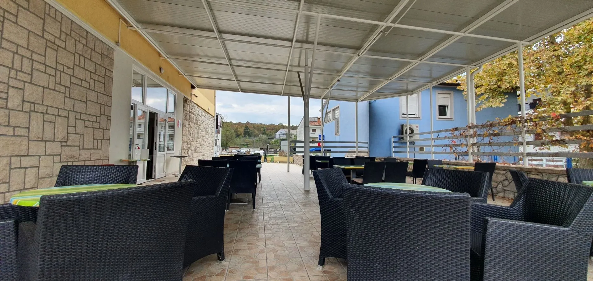 istra, kršan - poslovni prostor - restoran s uhodanim poslom 300,75m2 - slika 22