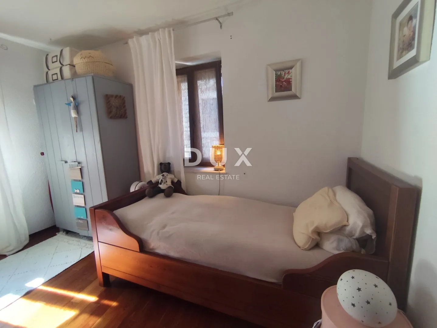 šibenik, stari grad - obnovljena kamena kuća 151 m² - slika 11
