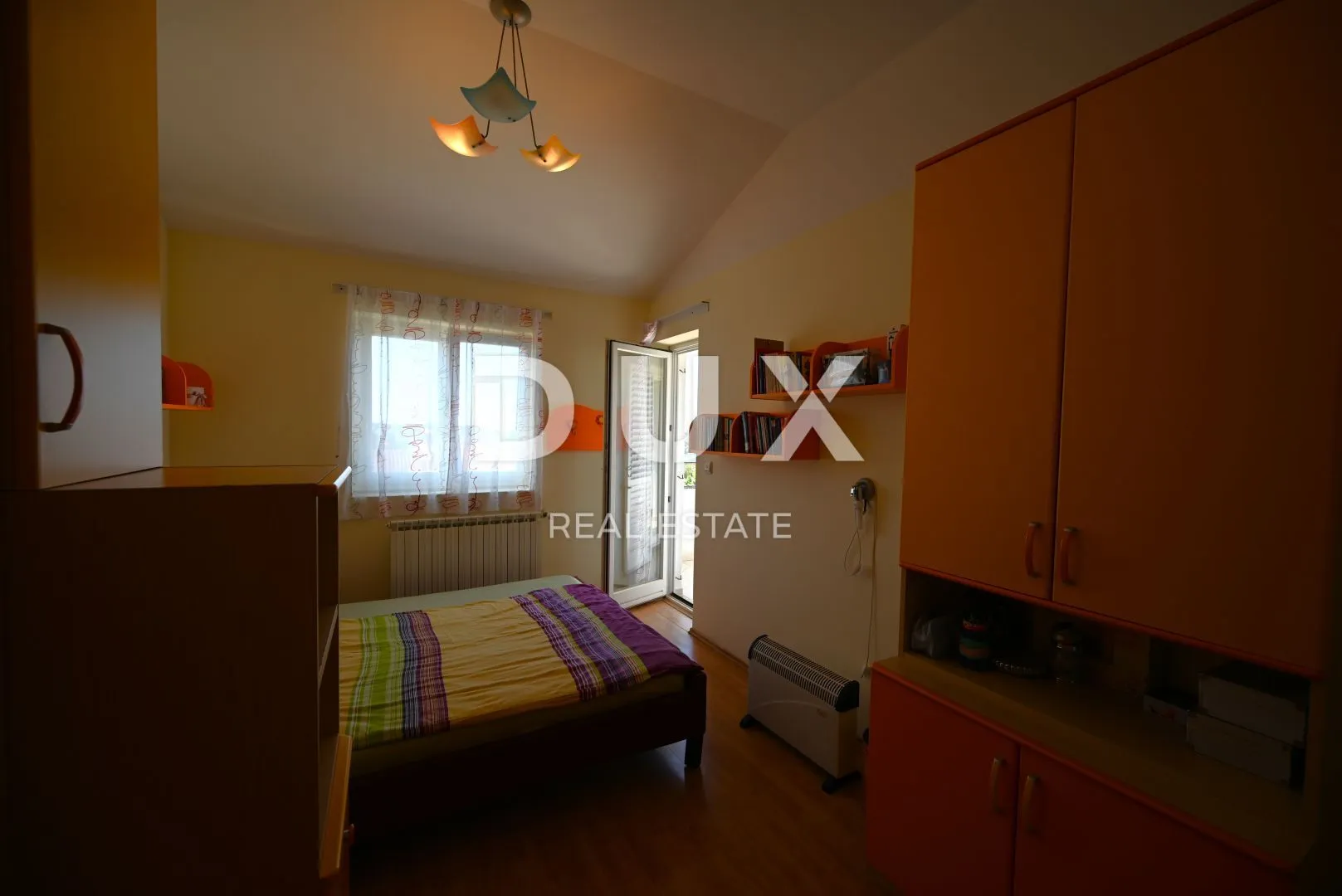 istra, pula obiteljska vila s pogledom na more! - slika 38