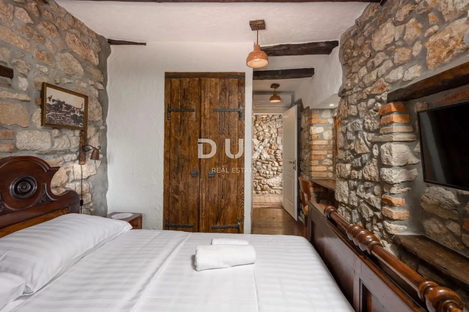 novi vinodol, drivenik - 5-sobna kuća, 230m2 - slika 9