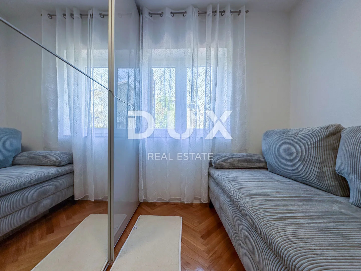 rijeka, srdoči - 2s+db, 64m2, lođa, pogled - slika 7