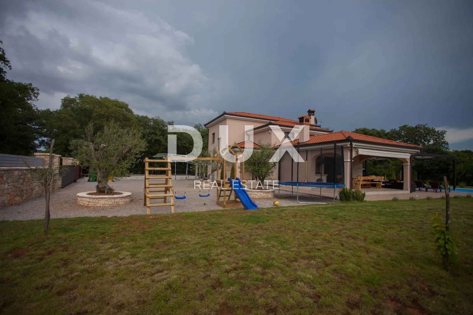 istra, rovinj - prekrasna kuća u idiličnom okruženju! - slika 27