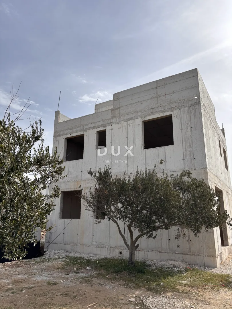 zadar, nin - duplex zgrada sa dva etažna stana i bazenima - slika 11