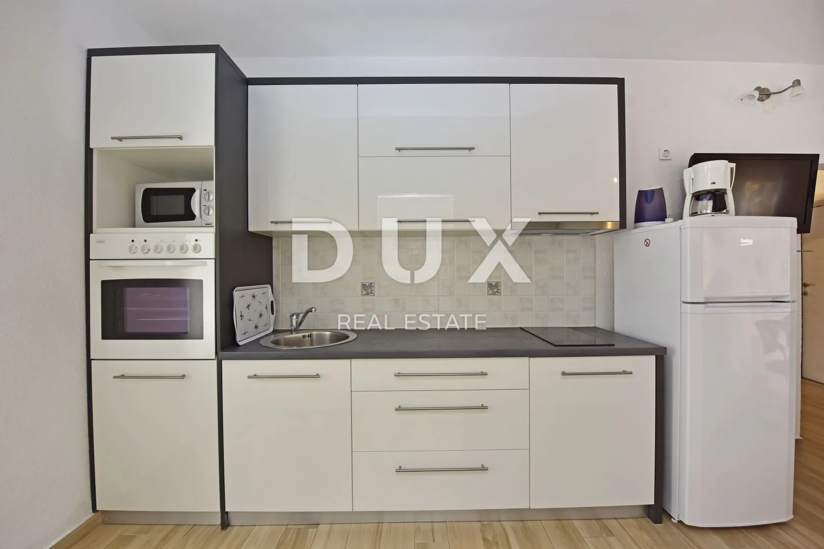 istra, poreč - apartmanska kuća sa bazenom - slika 23