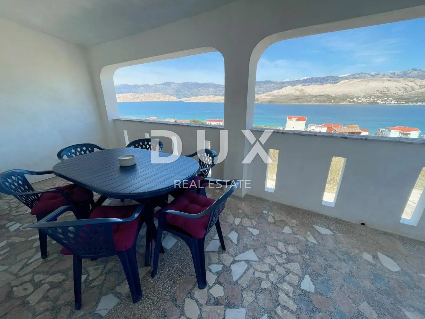 otok pag - dvojna kuća - slika 5