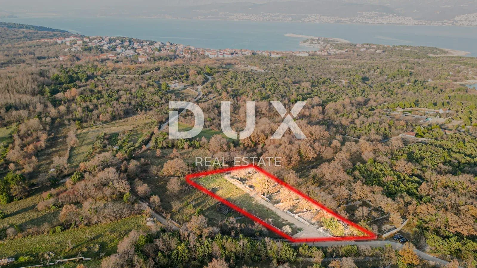 Otok Krk, Šilo - Očišćeno, ravno poljoprivredno zemljište, buduće građevinsko, 600m do prekrasnih plaža, mora i supermarketa s pristupnim putem! - Šilo, Dobrinj