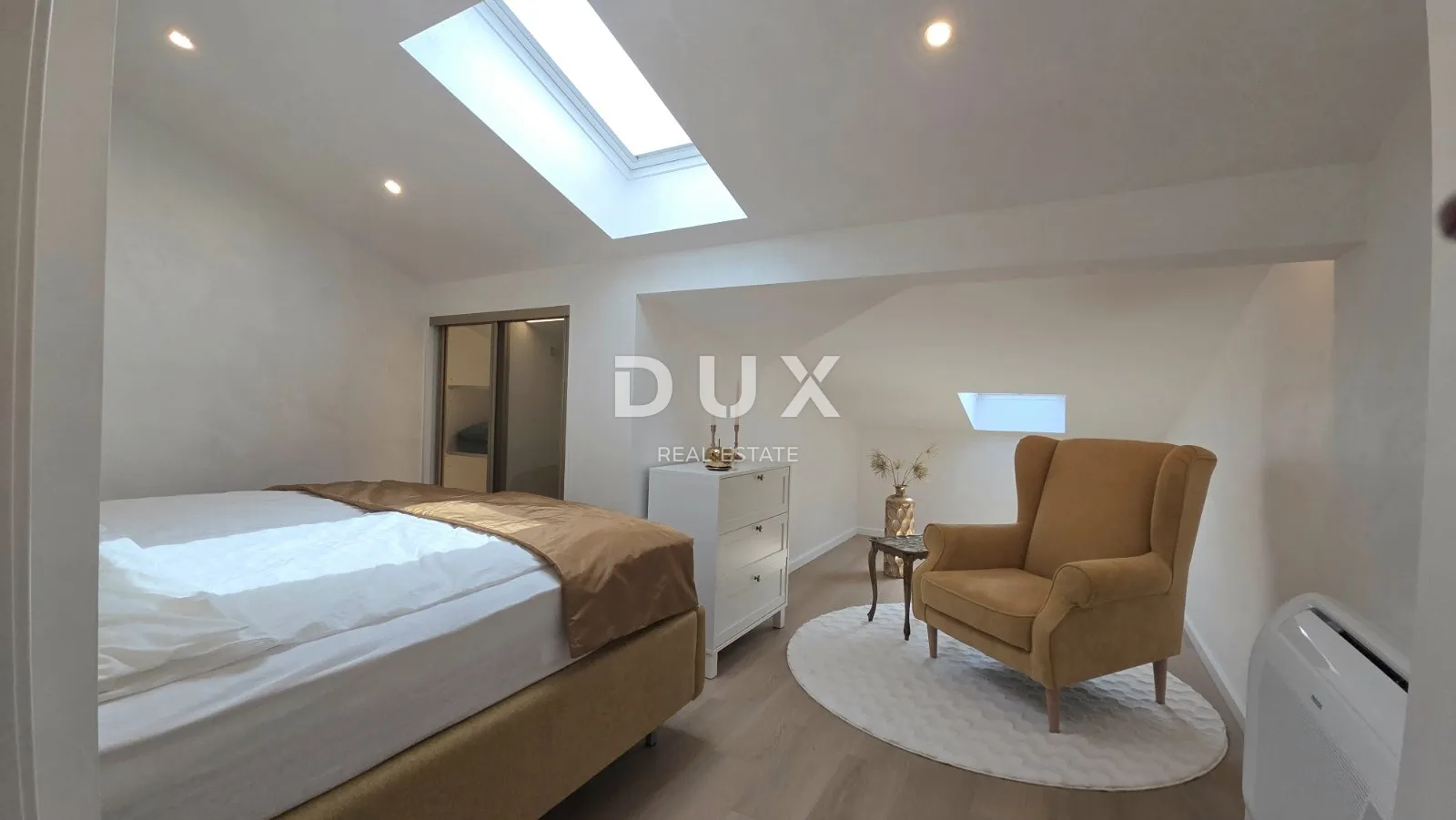opatija, centar - luksuzni dvoetažni stan u povijesnoj vili, 86m2 - slika 11