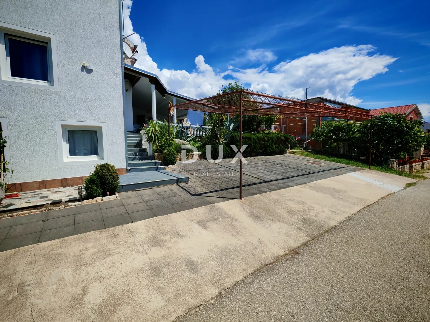 zadar, maslenica - kuća s 4 apartmana, 10 spavaćih soba s pogledom na more! - slika 5