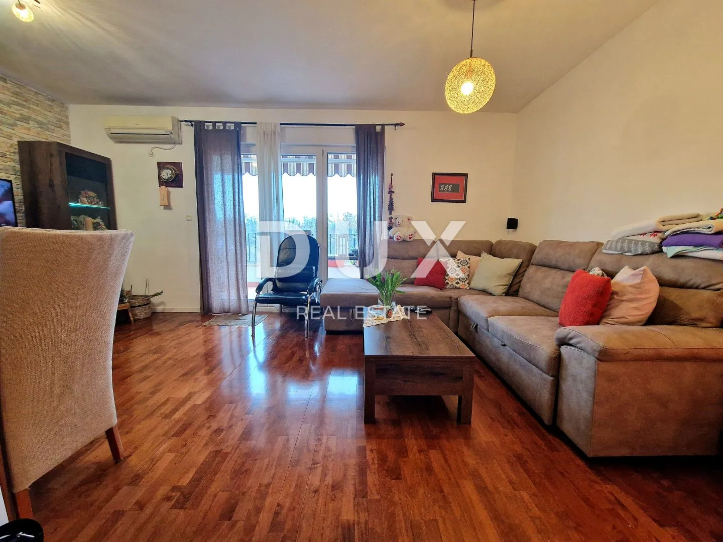 rijeka, srdoči - dvoetažni 4s+db, 145m2 - slika 2