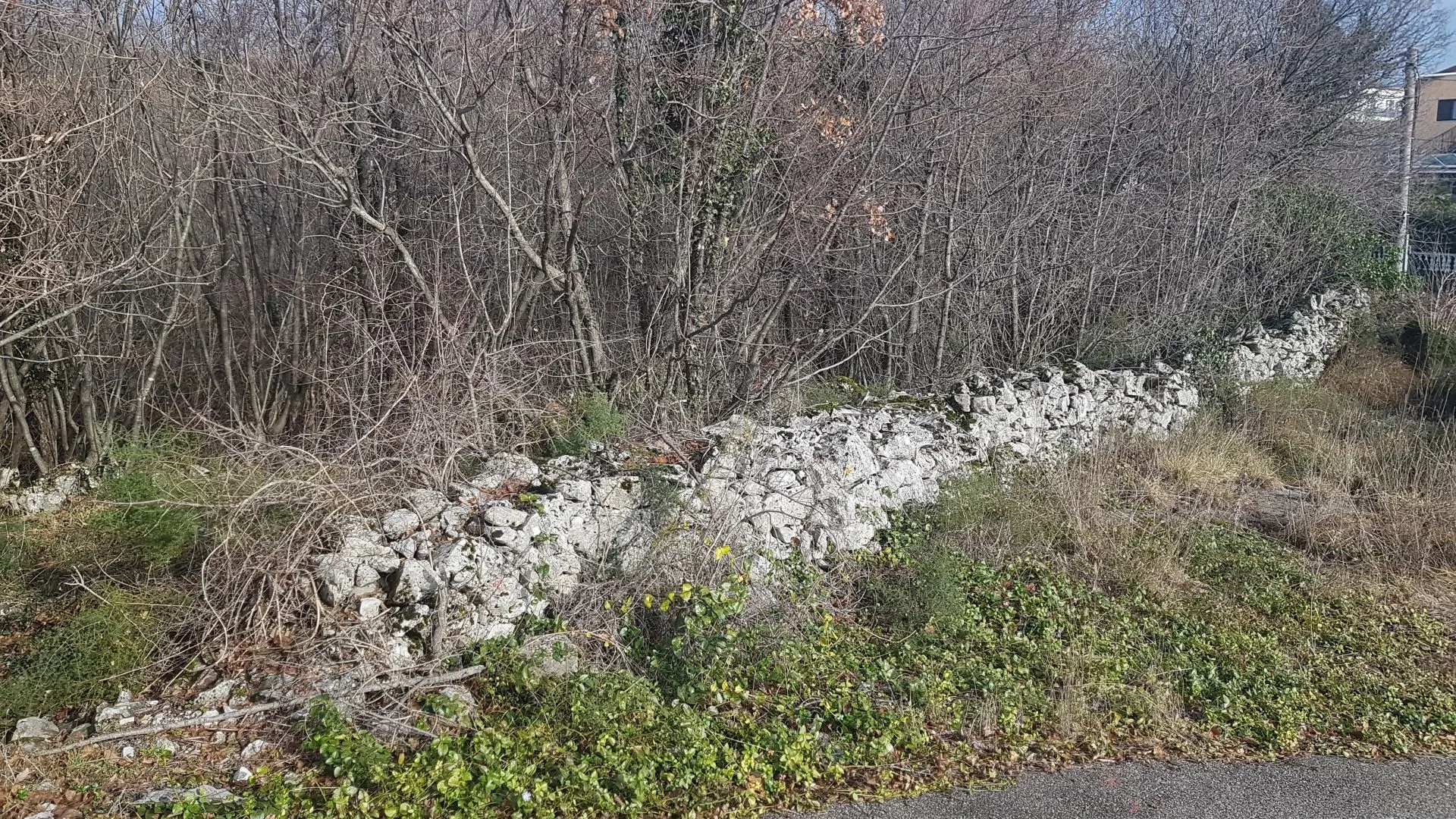 srdoči - rešetari - kastav- građ zemljište 1900m2 za stambenu (posl.-stamb) zgradu–stanove /apartmane /obiteljsku kuću / villu - slika 4