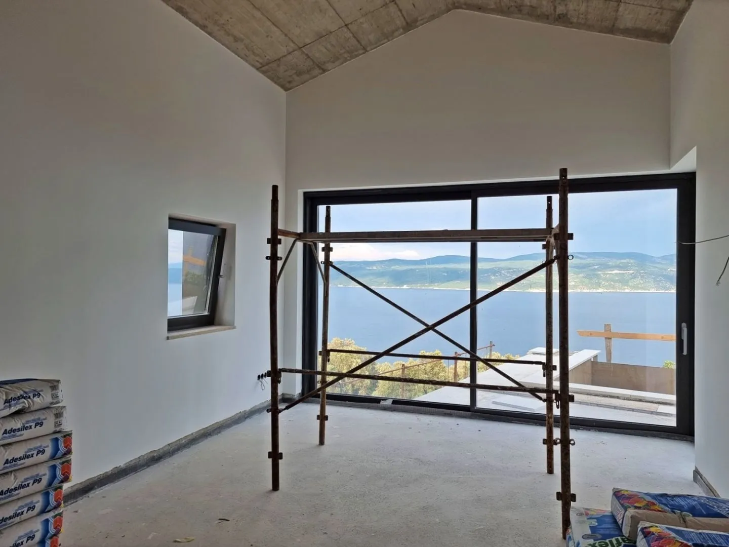 istra, rabac - impozantna vila sa senzacionalnim pogledom - slika 12