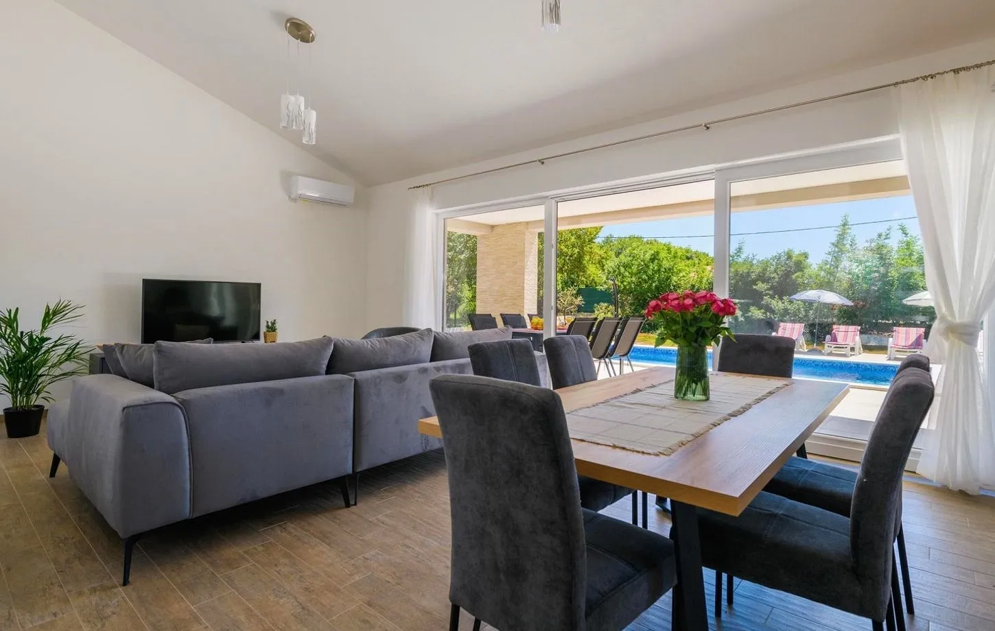 istra, labin - elegantna novogradnja s bazenom - slika 18