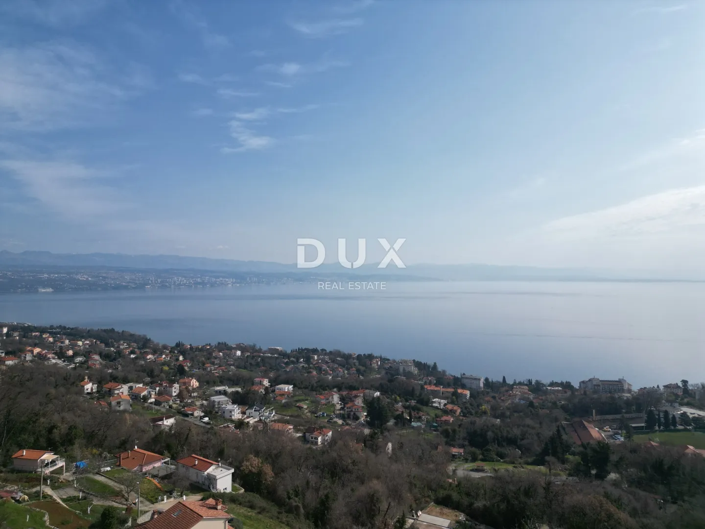 OPATIJA, LOVRAN - stan 87m2, DB+2S, 1.kat s panoramskim pogledom na more