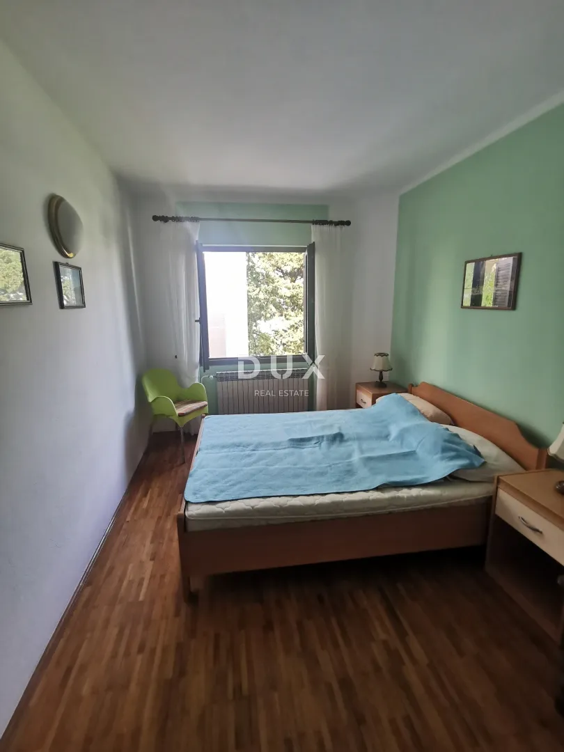 otok pag, novalja - samostojeća kuća u centru - slika 21