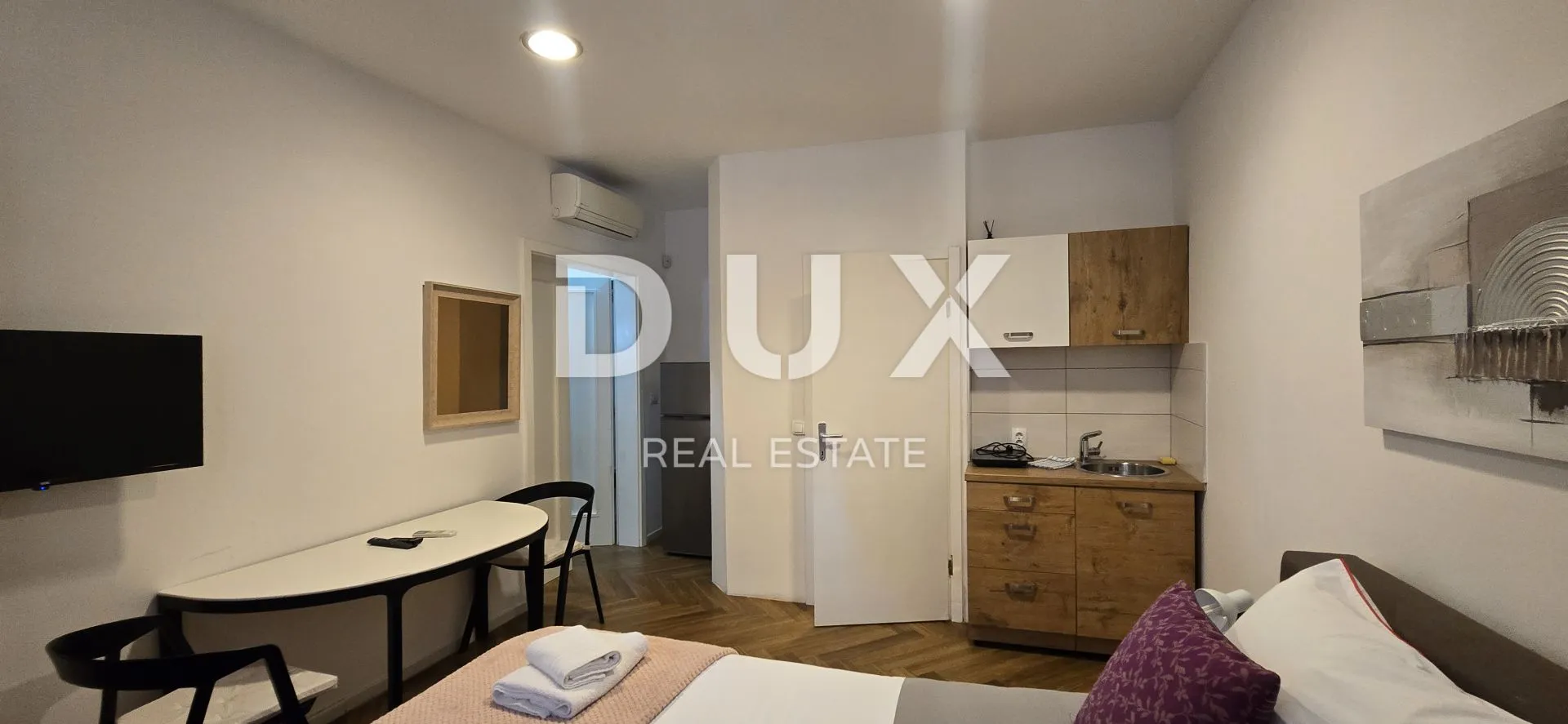 istra, pula - dva u potpunosti renovirana studio apartmana - slika 11