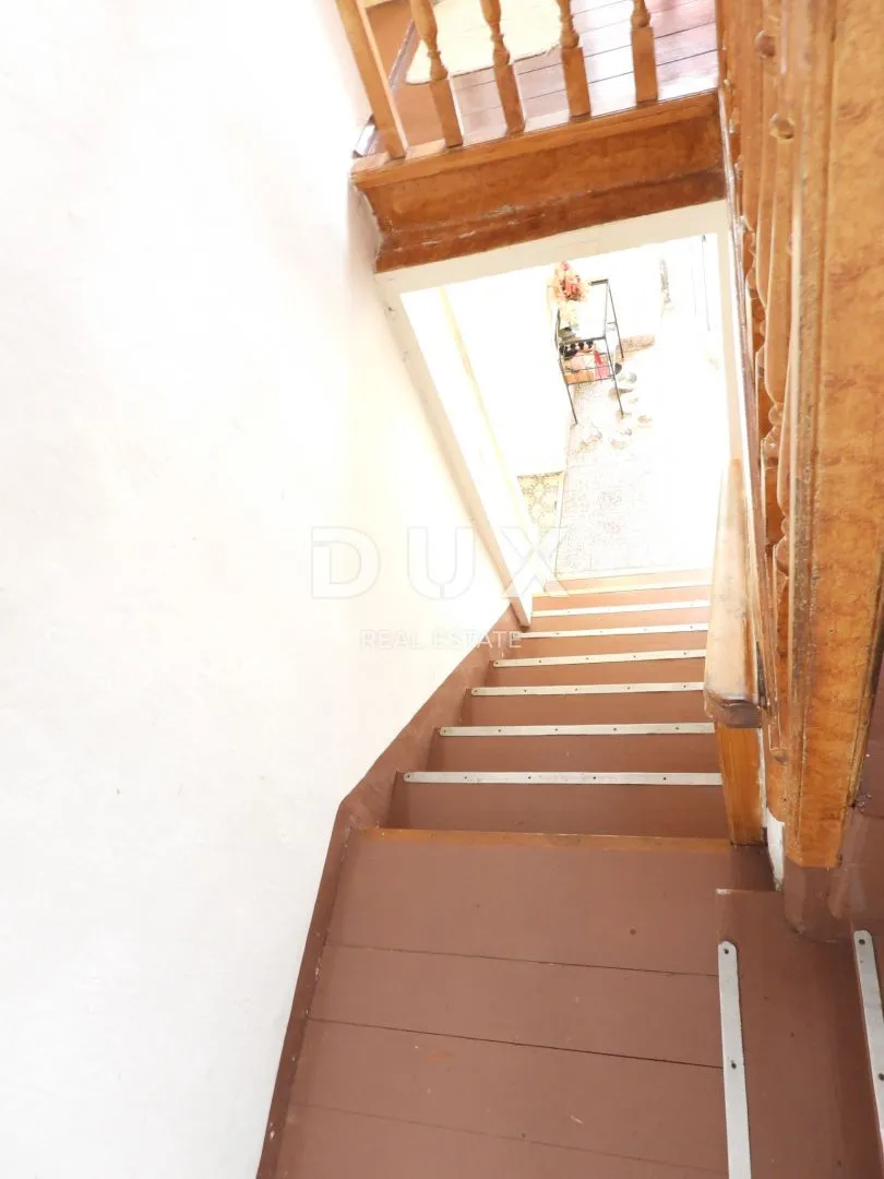 rijeka, hreljin- dvojna kuća 150m2 s pogledom na more + okoliš 650m2 - slika 46