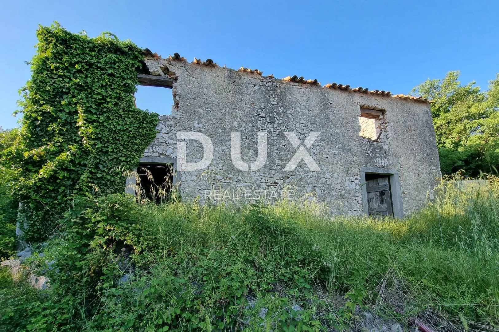 istra, rabac - ruševna kuća s pogledom na more - slika 6