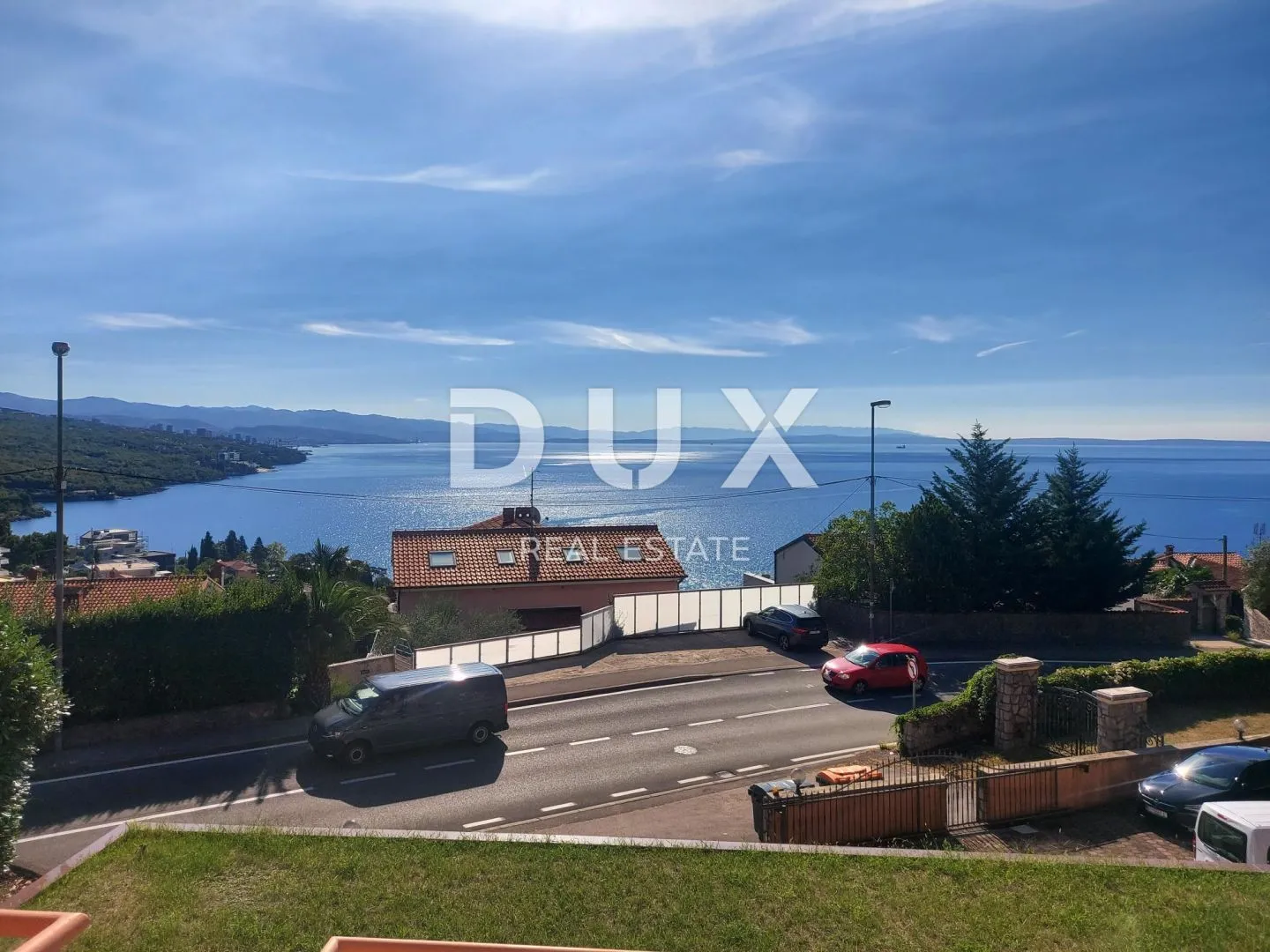 opatija - stan 3s+db 150m2 s pogledom na more i bazenom + okoliš 250m2 - slika 8