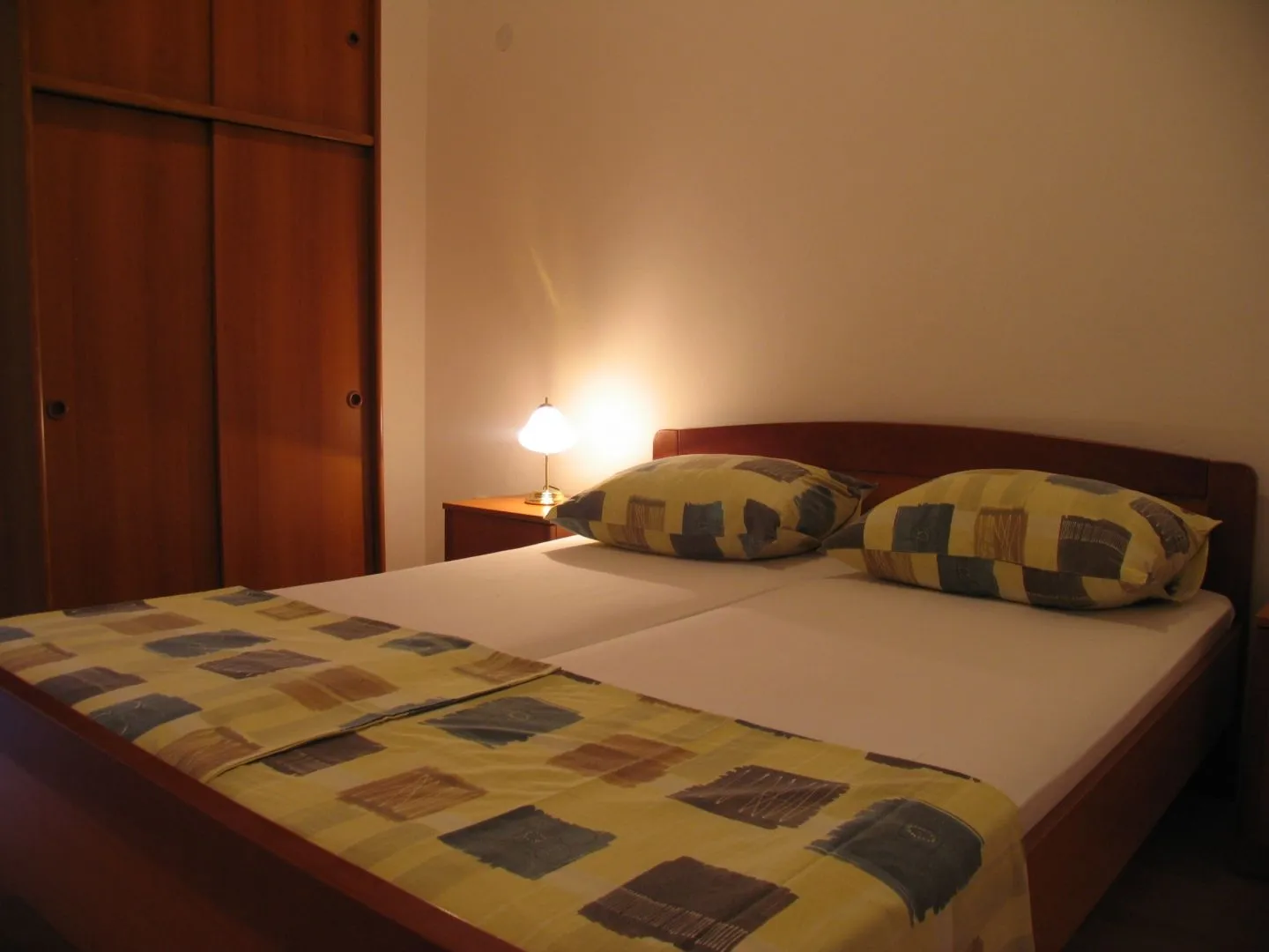 otok pag, povljana, apartmanska kuća, 540 m2, 200 metara od mora - slika 9