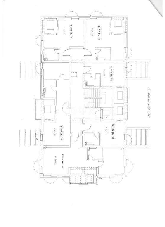 novi vinodolski – uređena garsonijera, pored mora, 21 m² - slika 12