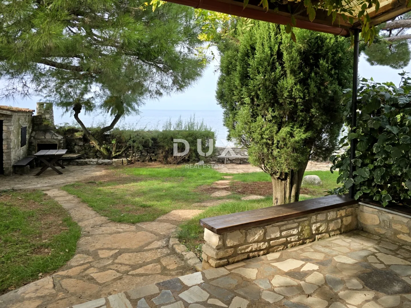 istra, umag - kuća uz more - slika 11