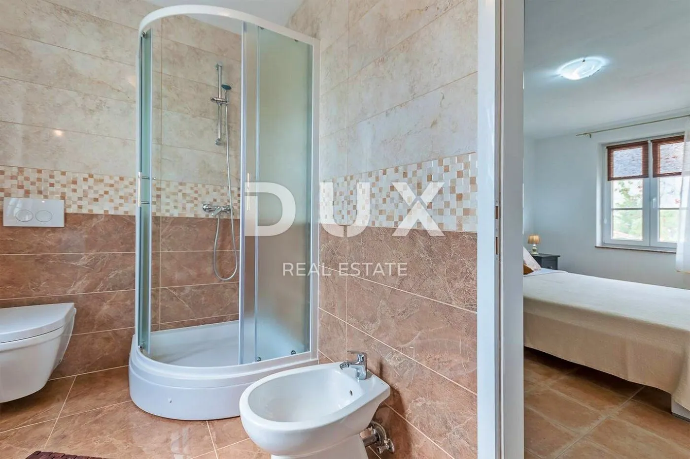 istra, barban - elegantna kuća s bazenom - slika 26