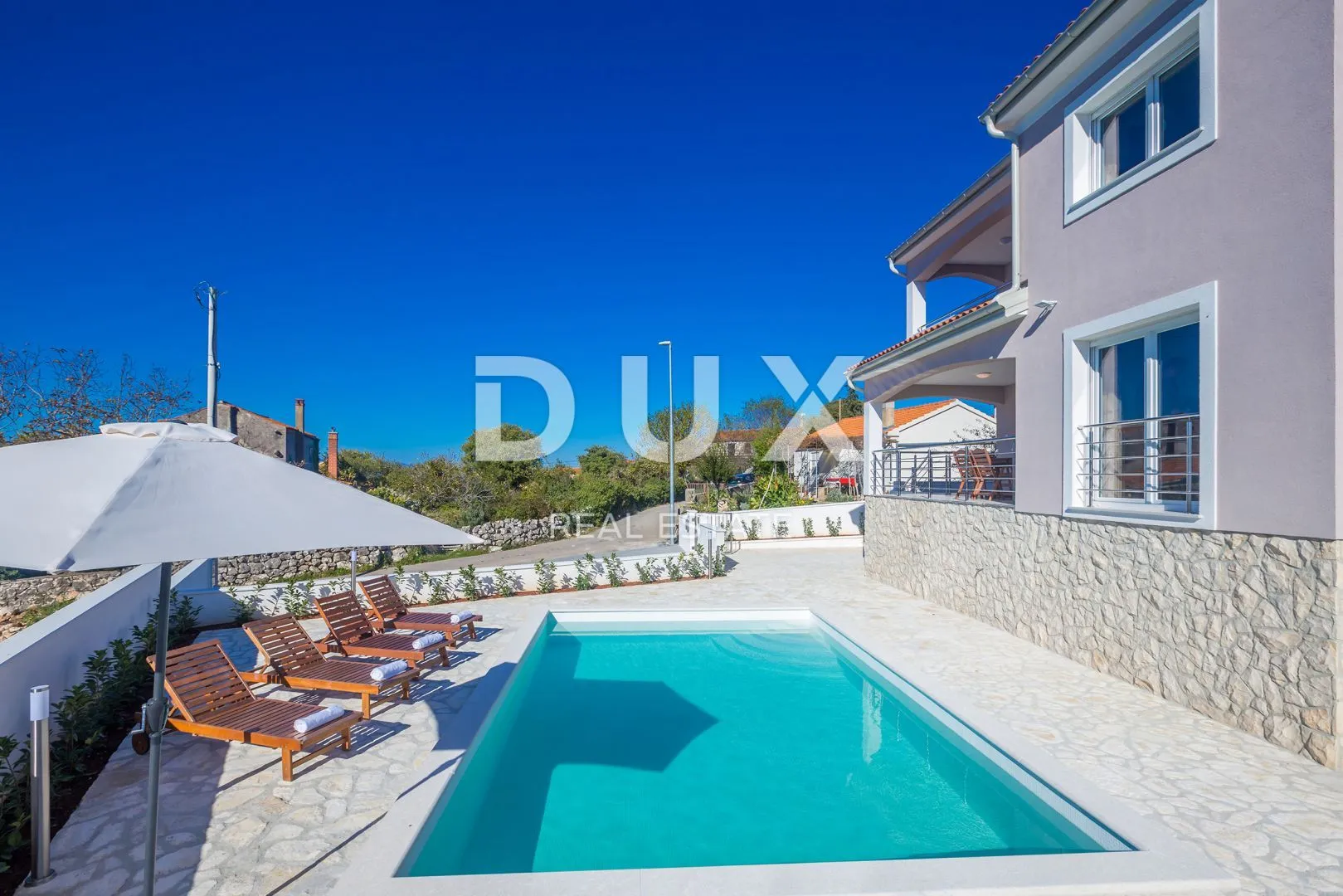 otok krk, linardići - vila s bazenom i pogledom na more - slika 27