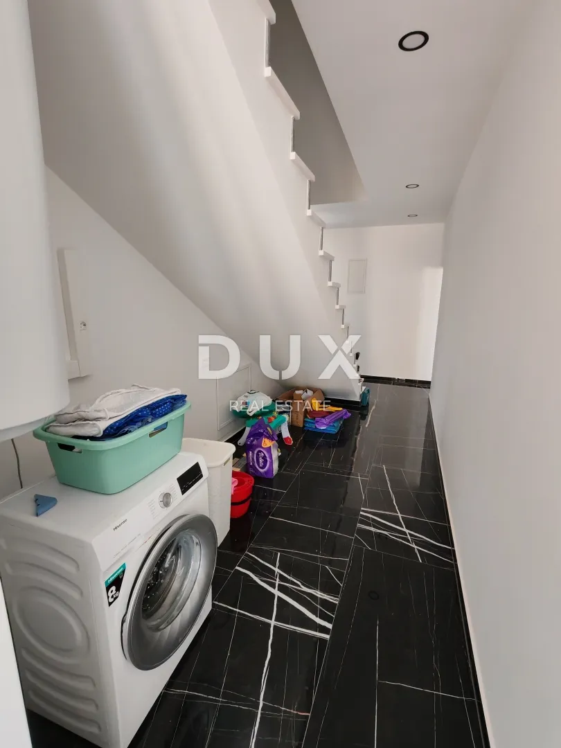 zadar, nin - kompletno namještena dvojna kuća s bazenom! novogradnja! b - slika 13