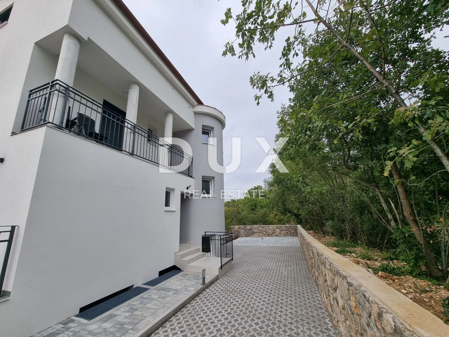vinodolska dolina, bribir - stan 60m2 sa dva balkona - slika 10